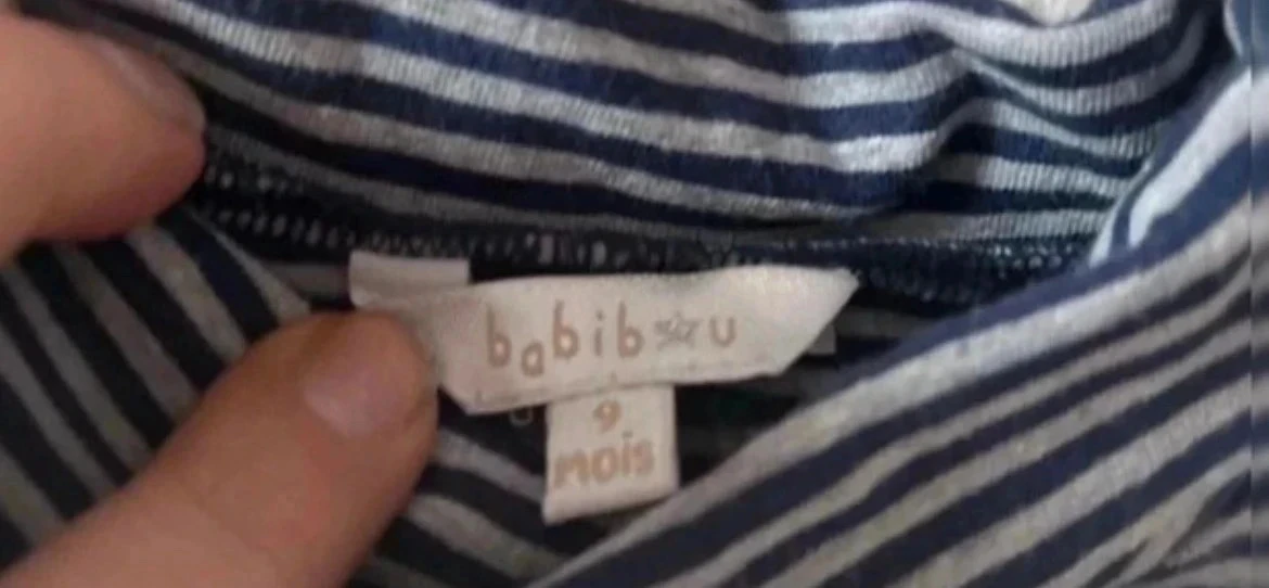 Roupa de bebê menino Babidou – Tamanho 9 meses – Listrado azul e branco – photo 2
